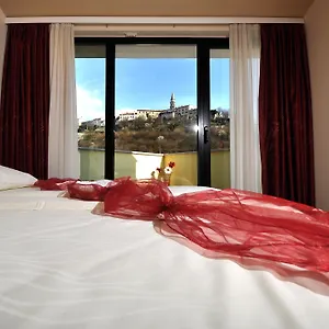 hotellátogatás