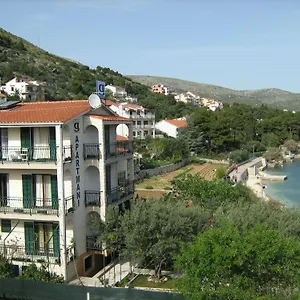 hotellátogatás